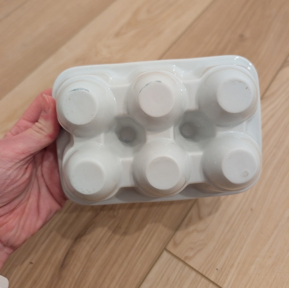 White Ceramic Egg Holder From Crate & Barrel - Picture 3 of 4